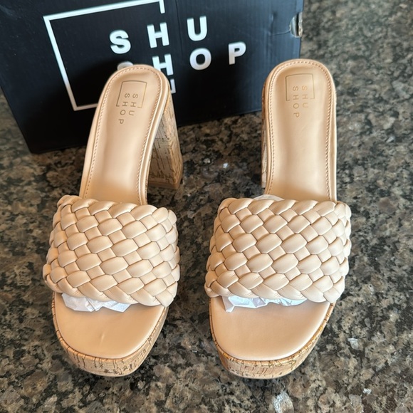 ShuShop Women's Tan Woven Cork Platform Heels NWT 9 - Picture 2 of 14